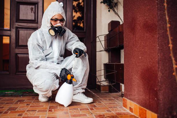 Reliable Mosquito Control contractor in Lake Bluff, IL by Show Me Pest Control